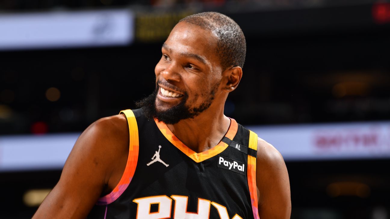 姆巴佩和梅西将携手出战欧冠对决拜仁